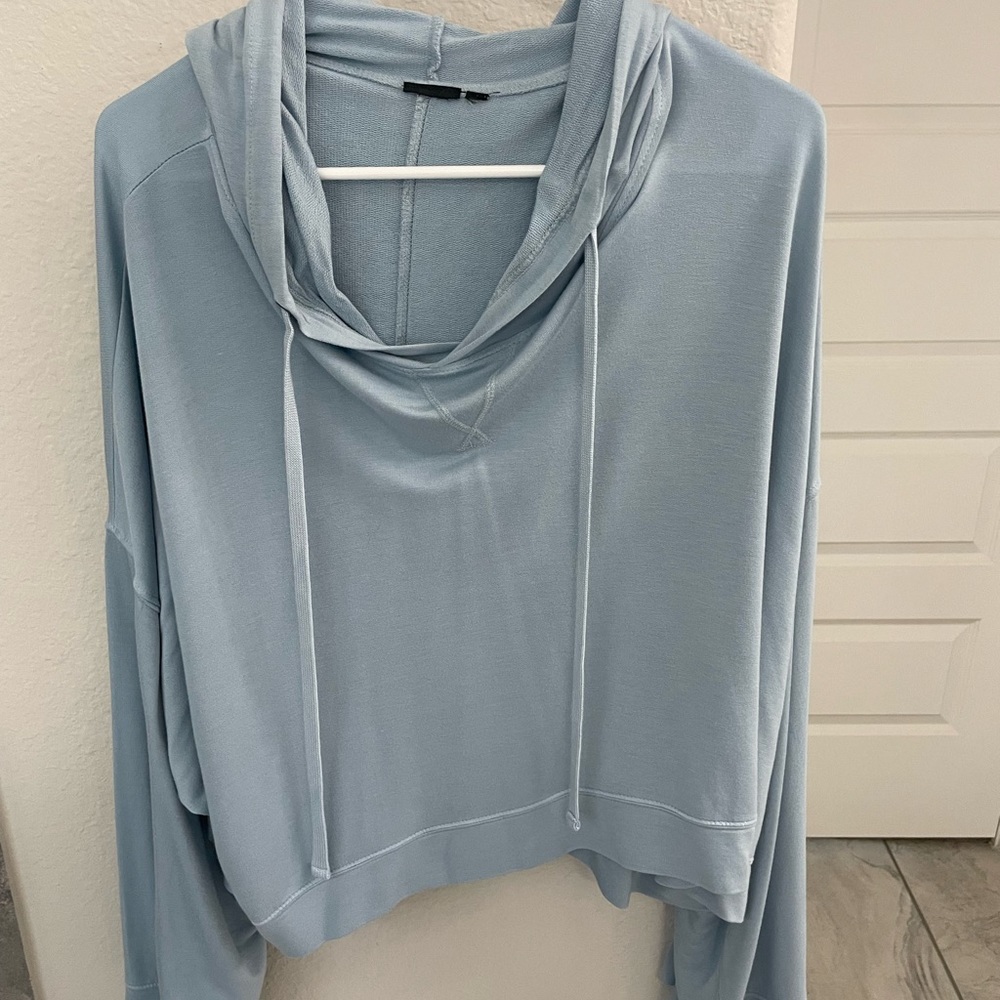 Blue matching lounge set! Cropped long sleeved hoodie with matching shorts